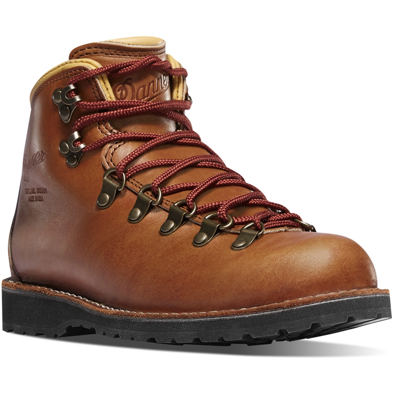 Brown Women's Danner Mountain Pass Hiking Boots | 63752-UCGM